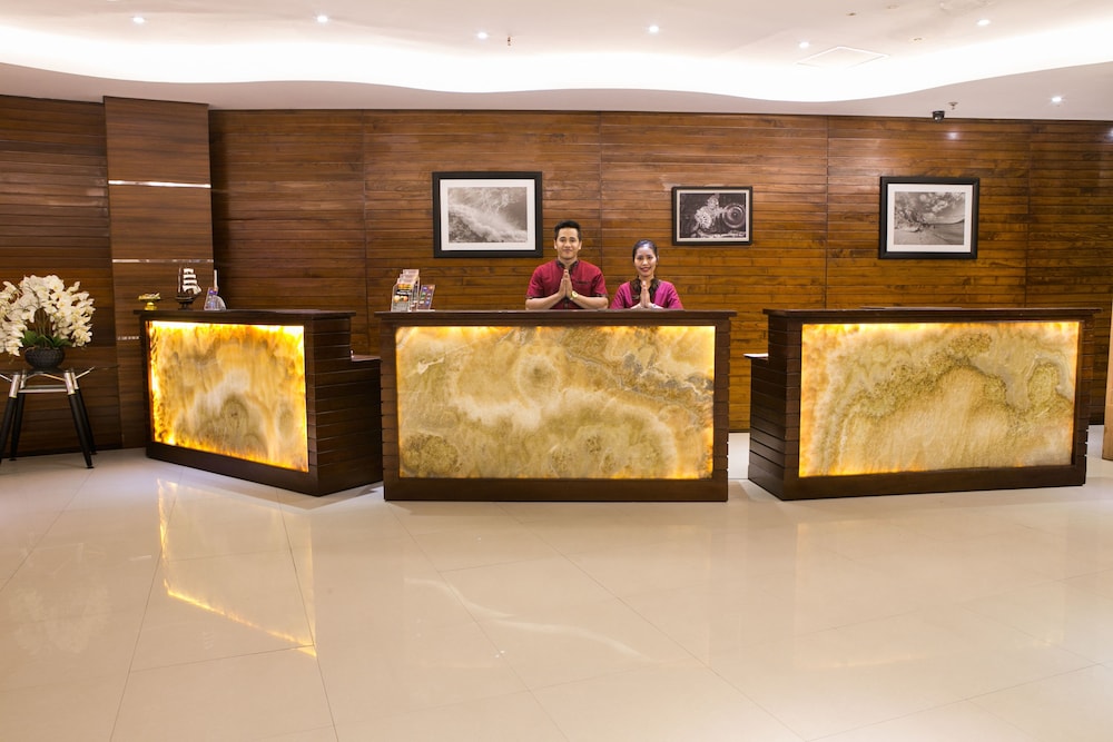 kutabex beach front hotel