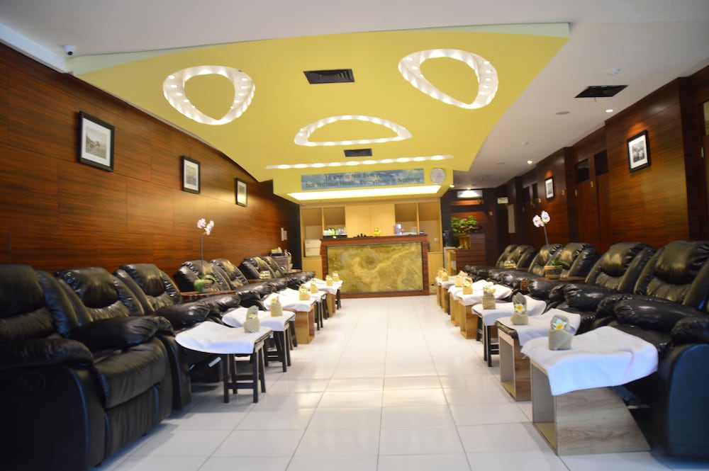 kutabex beach front hotel