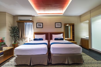 kutabex beach front hotel