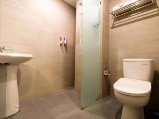 kutabex beach front hotel