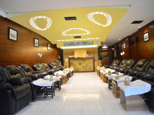 kutabex beach front hotel