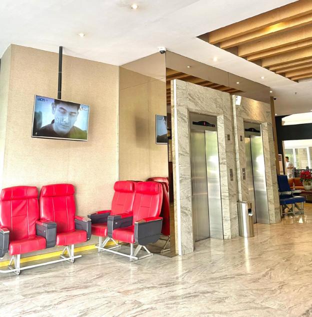 the crew hotel kualanamu international airport