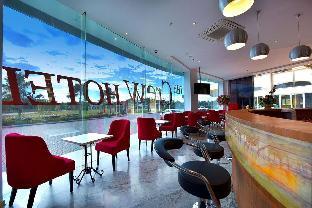 the crew hotel kualanamu international airport