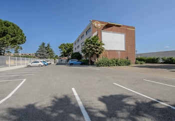 bandb hotel nimes ville active