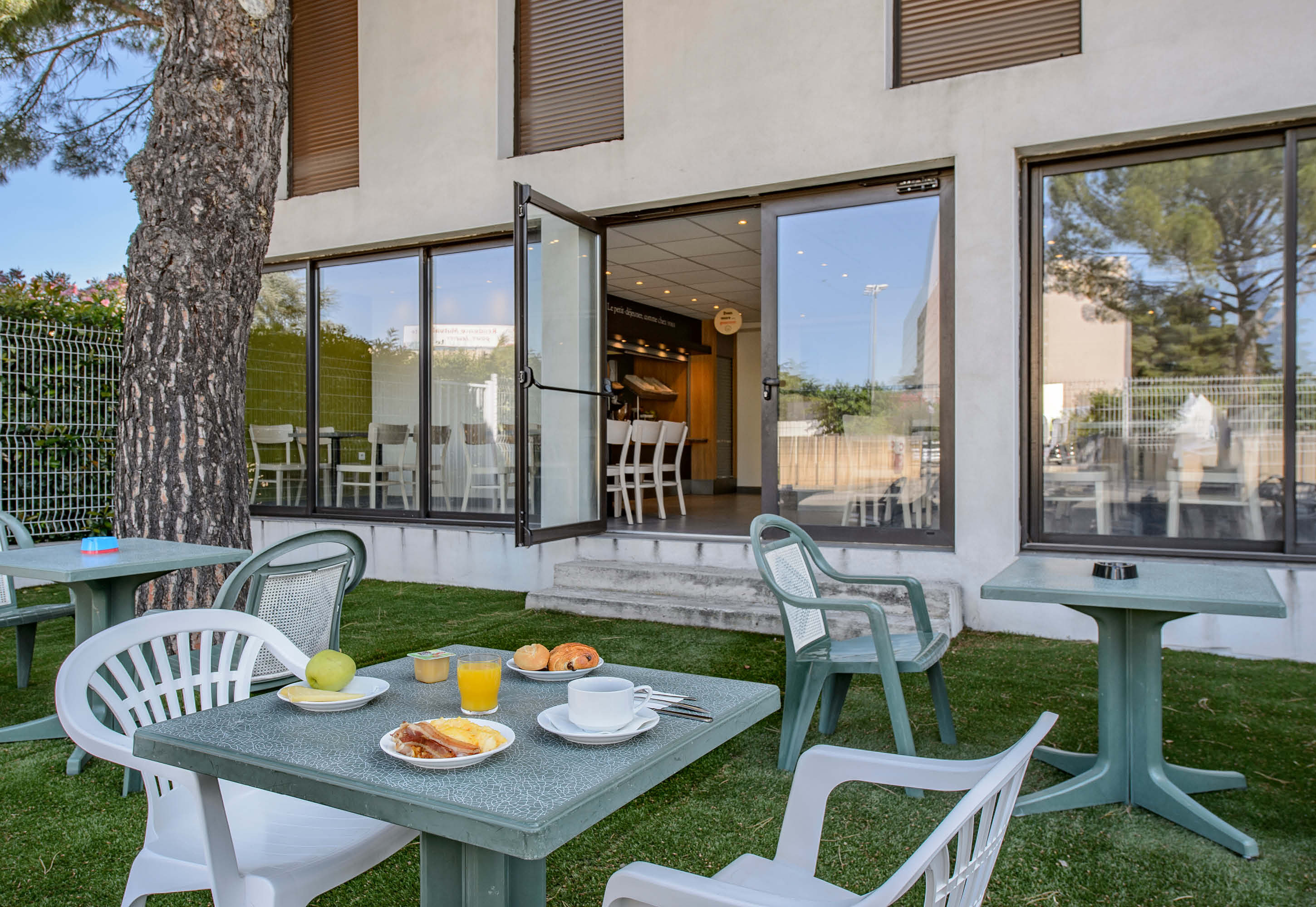 bandb hotel nimes ville active