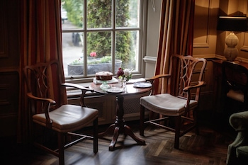 pembroke townhouse