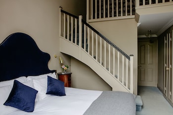 pembroke townhouse