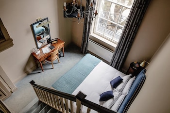 pembroke townhouse
