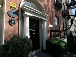 pembroke townhouse
