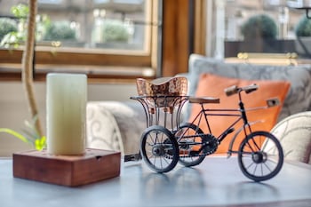 no 32 hotel