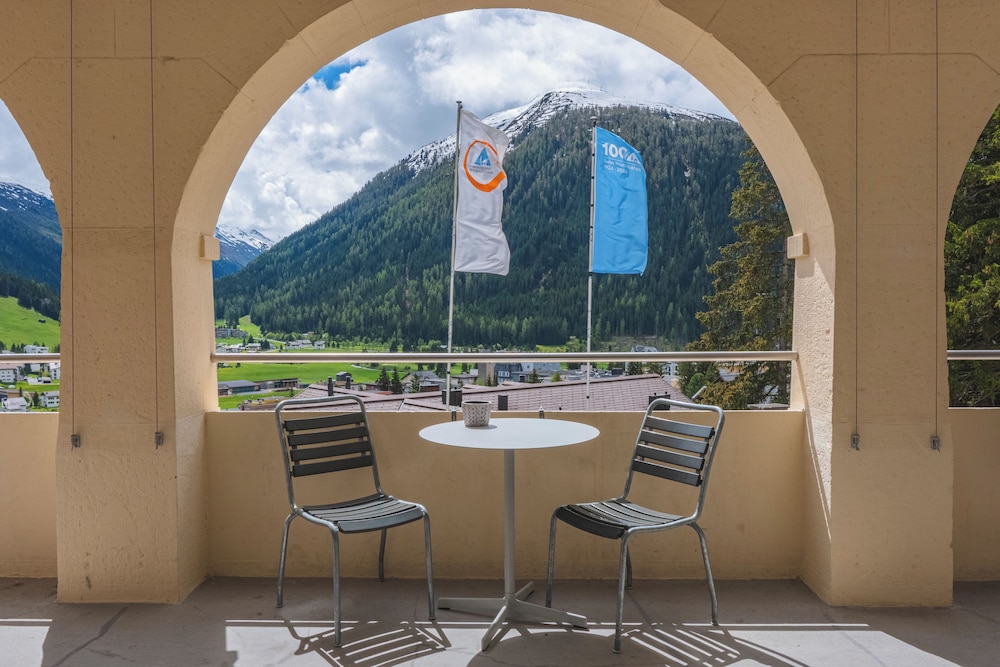 youth hostel davos youthpalace