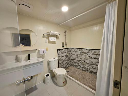 joy garden hotel