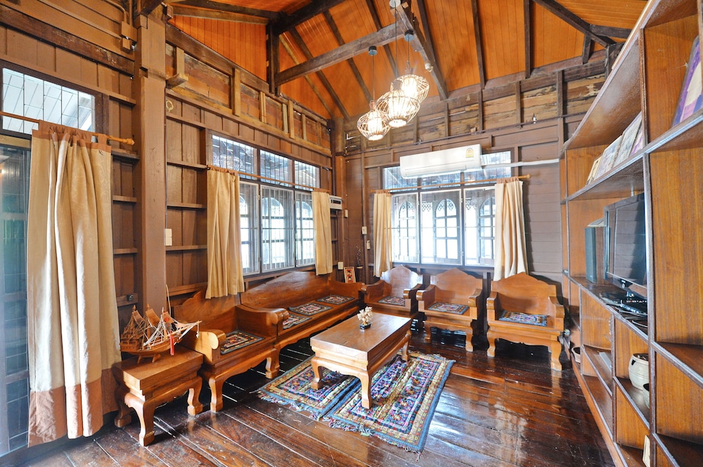 huan kawin est 58 lanna home and collection