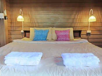 huan kawin est 58 lanna home and collection