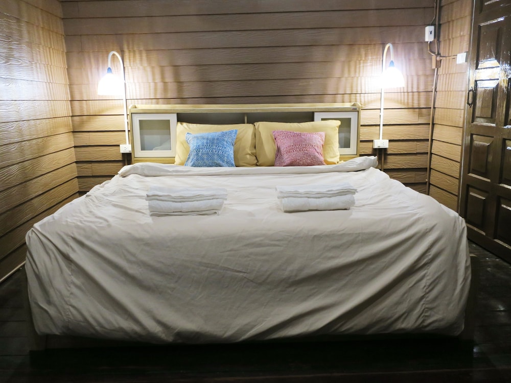 huan kawin est 58 lanna home and collection