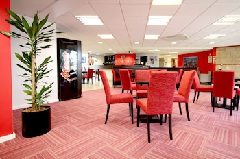 ramada by wyndham london stansted airport