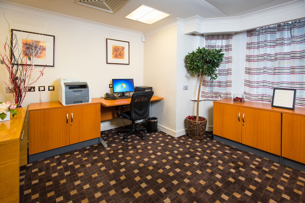 the park city grand plaza kensington