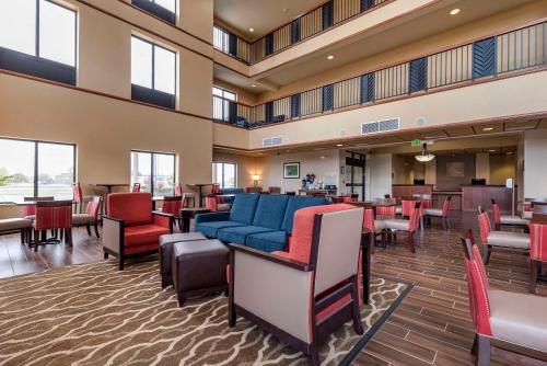 prairiesky hotel