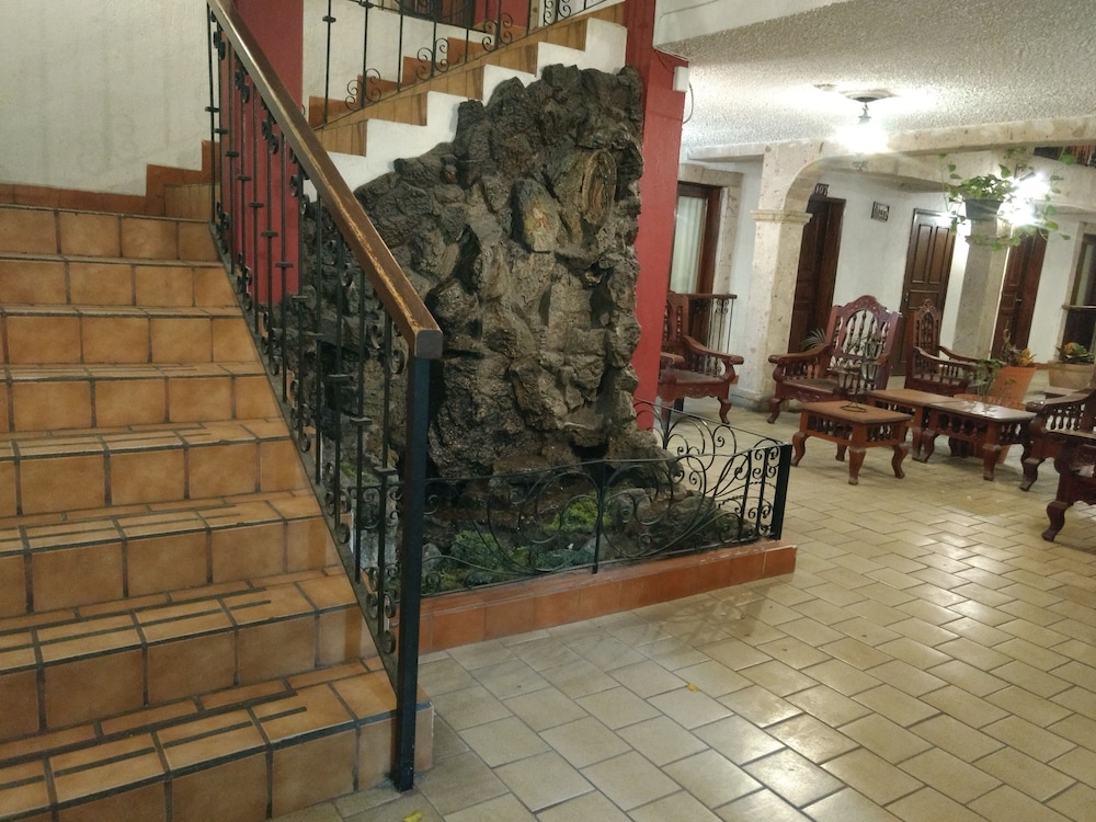 hotel don quijote plaza