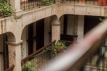 hotel don quijote plaza
