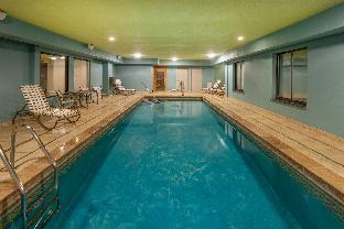 holiday inn express and suites north east erie i 9