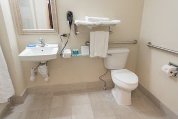 Holiday Inn Express And Suites North East Erie I 9,North East>>Erie,3 star