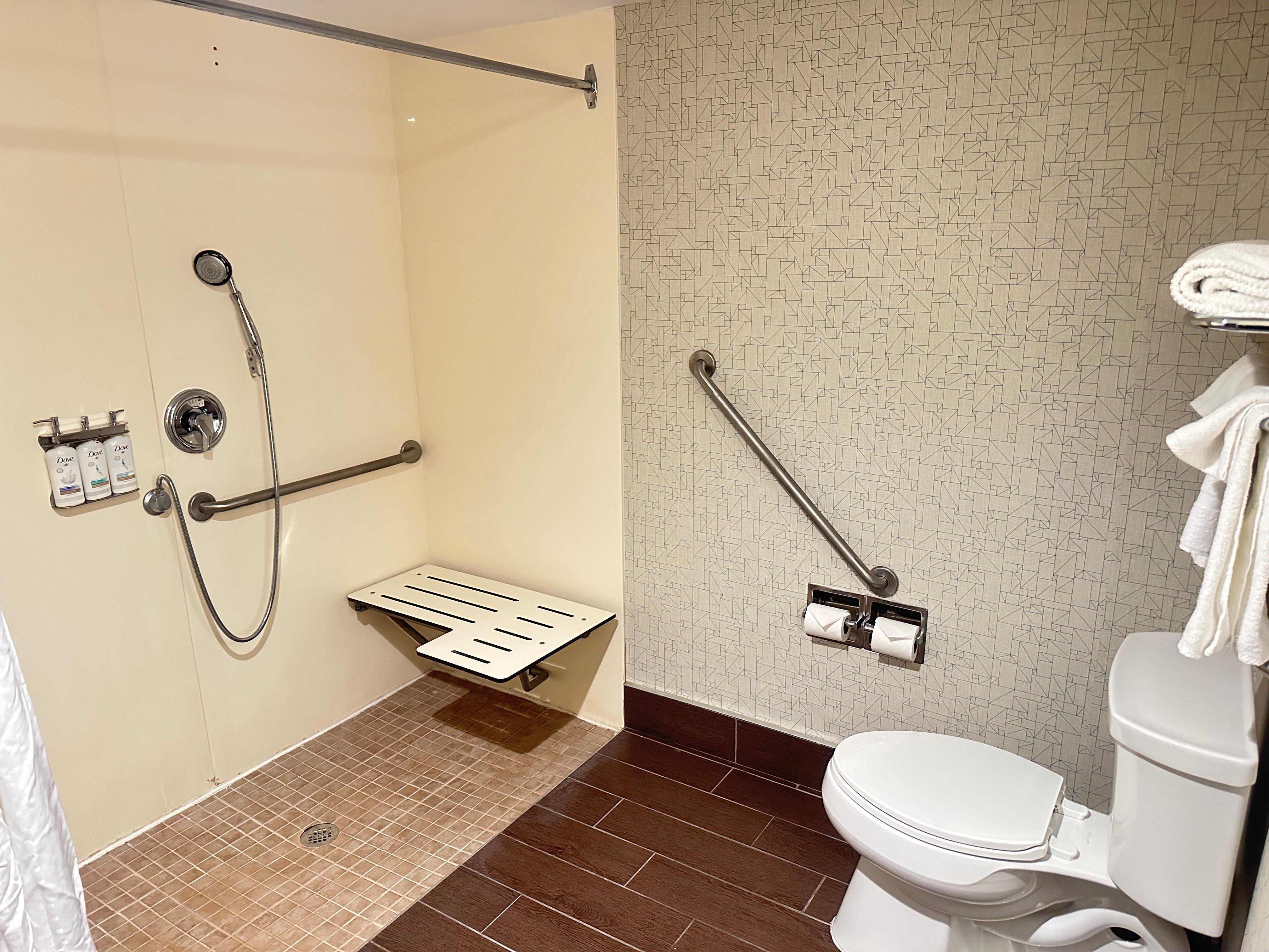 holiday inn express and suites milton by ihg