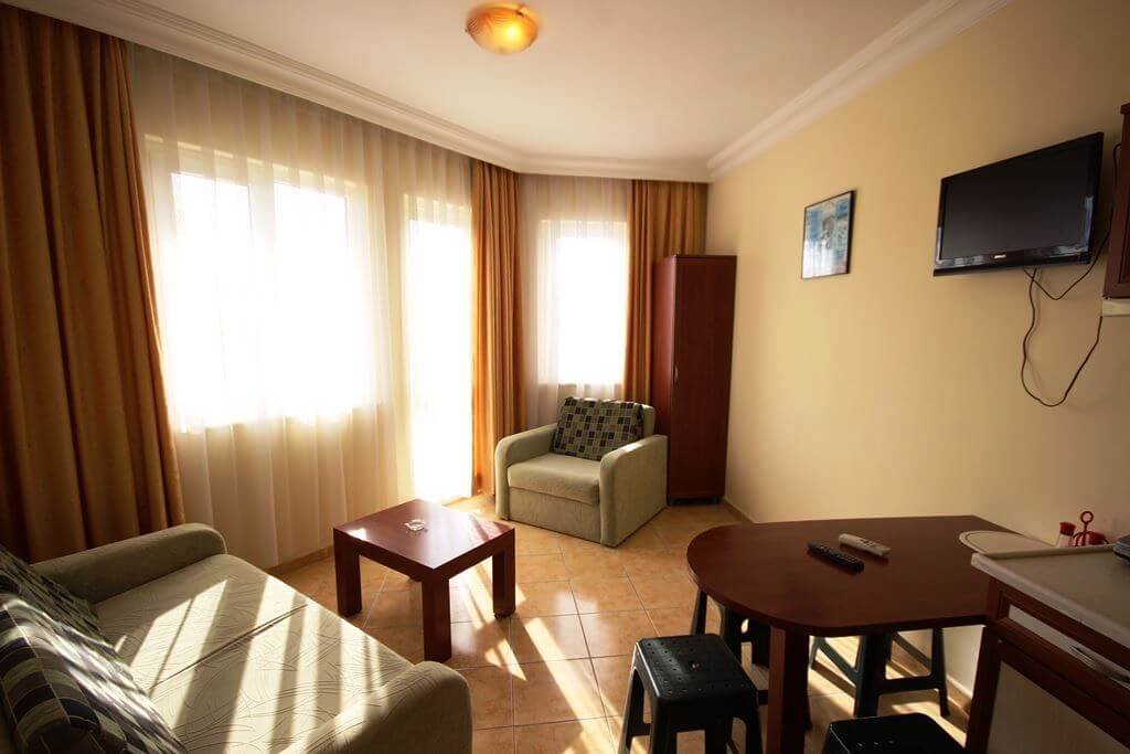 Minta Apart Hotel,,3 star