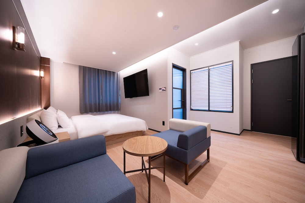 browndot hotel suwon city hall