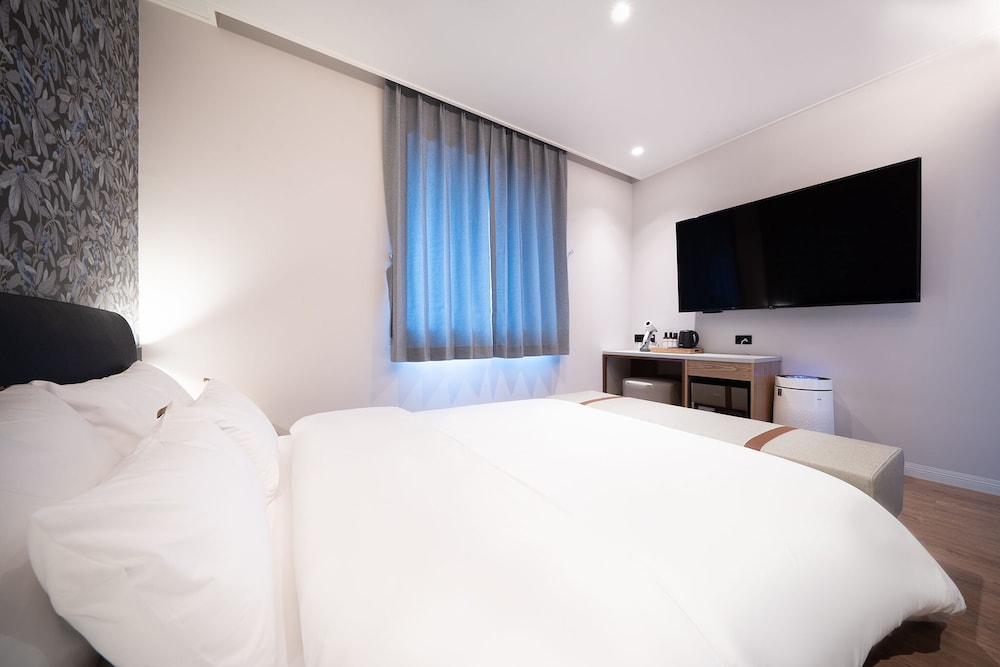 browndot hotel suwon city hall