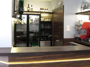 crestfield hotel