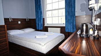 crestfield hotel