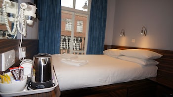 crestfield hotel