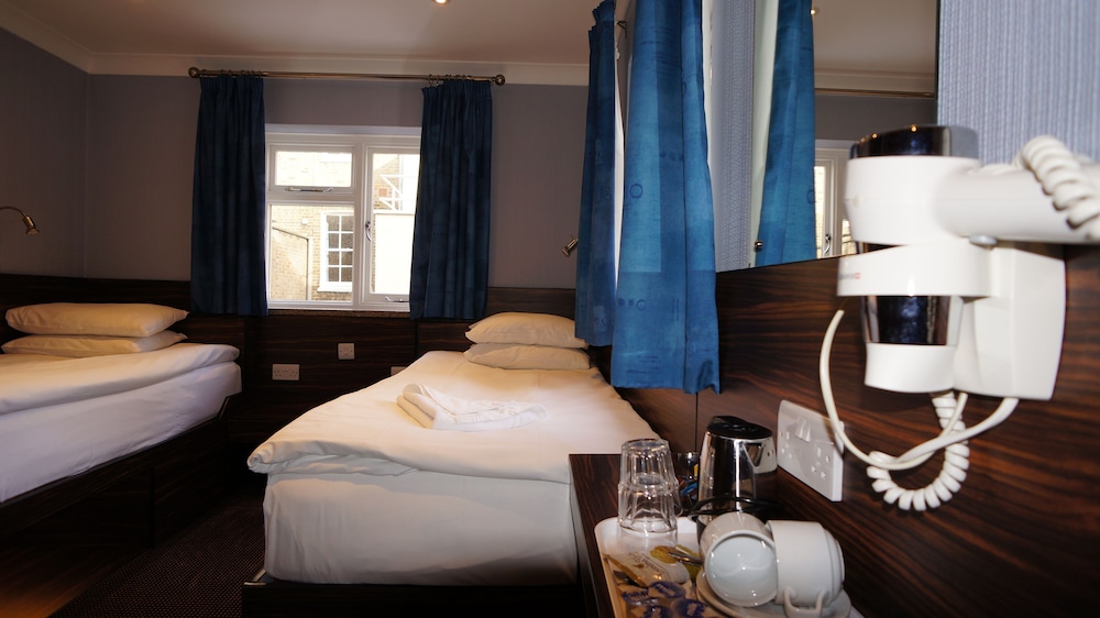 crestfield hotel
