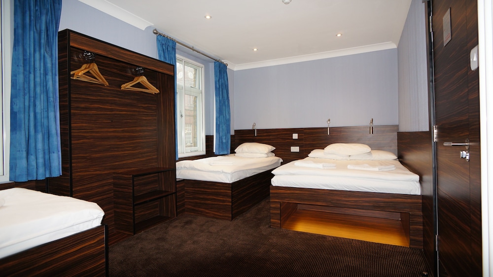 crestfield hotel