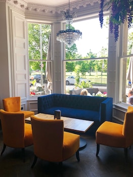 black ivy hotel