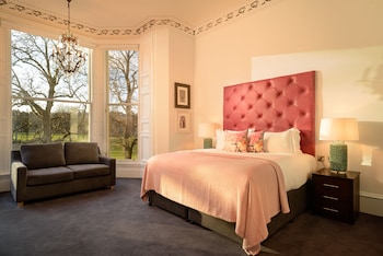 black ivy hotel