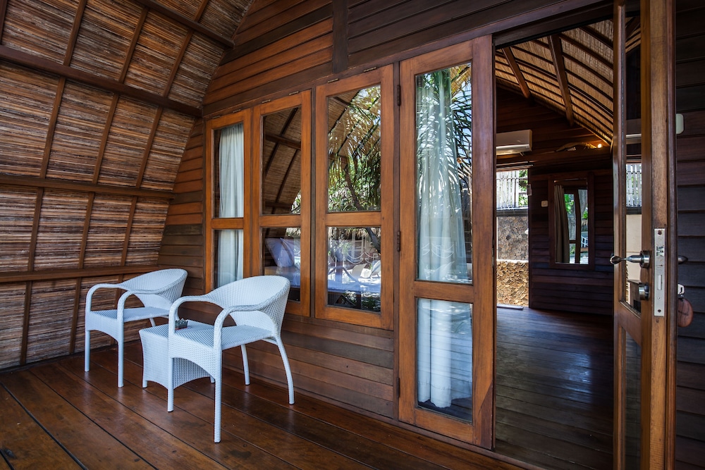 manta dive gili trawangan resort