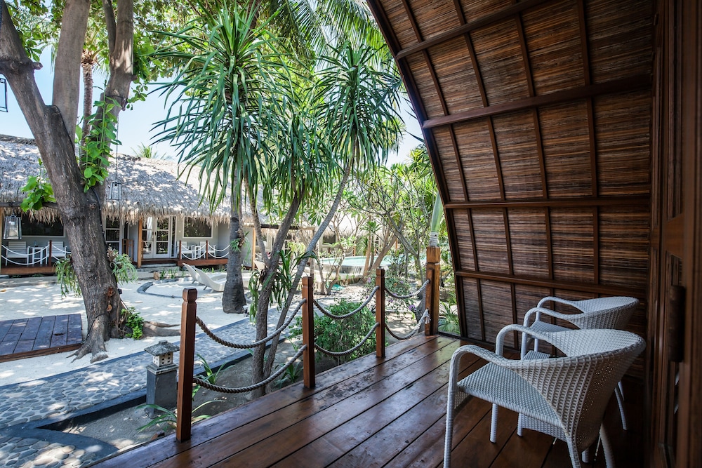 manta dive gili trawangan resort