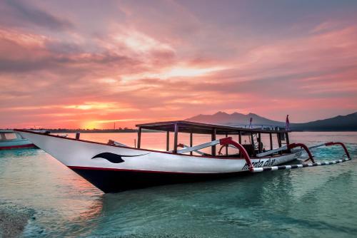 manta dive gili trawangan resort