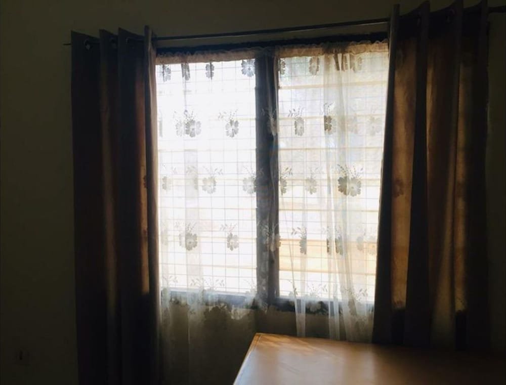 single room 1st floor