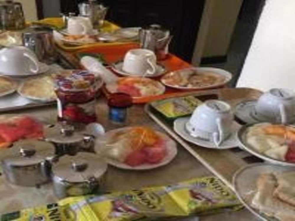 single room 1st floor