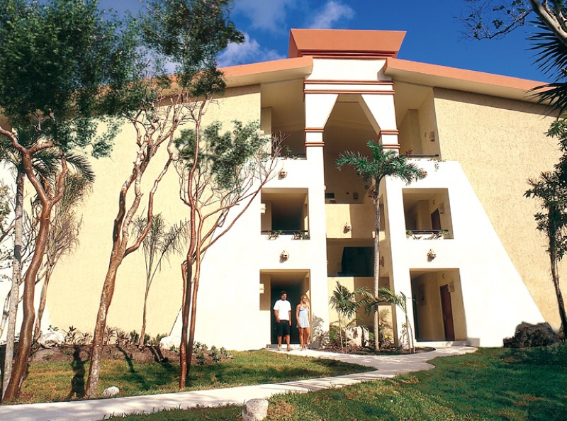 grand palladium colonial resort and spa all inclusive