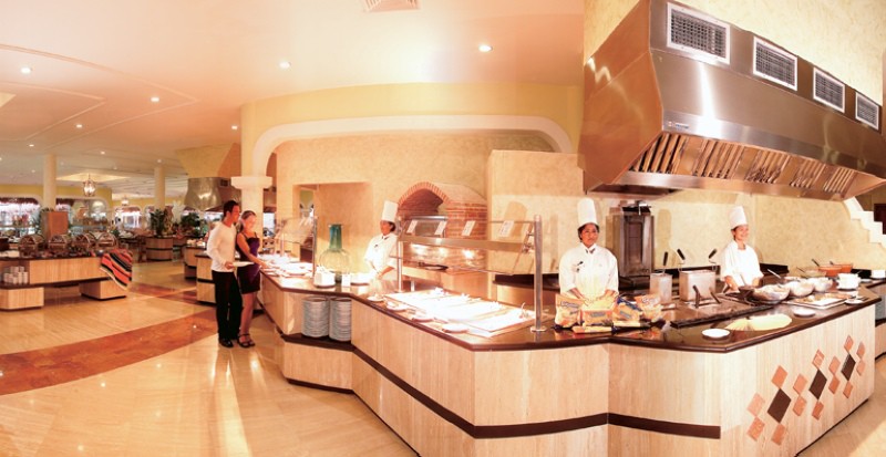 grand palladium colonial resort and spa all inclusive