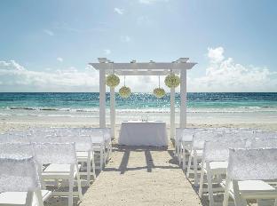 grand palladium colonial resort and spa all inclusive