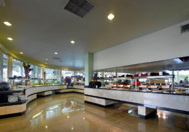 grand palladium colonial resort and spa all inclusive