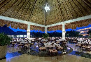 grand palladium colonial resort and spa all inclusive