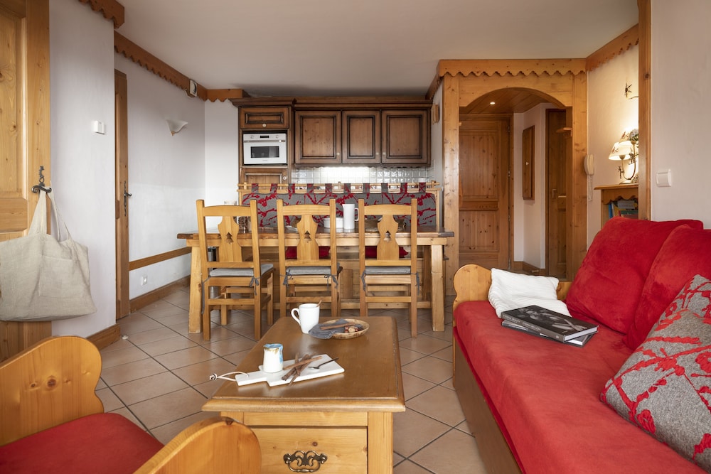 residence pierre and vacances premium les alpages de chantel