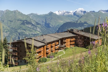 residence pierre and vacances premium les alpages de chantel