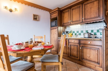 residence pierre and vacances premium les alpages de chantel